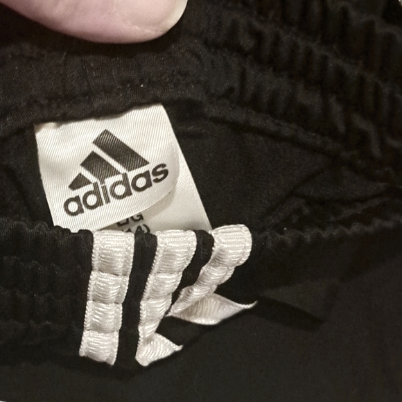 Adidas youth size L (14) EUC - Picture 4 of 6